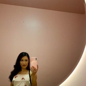 Meet your Posher, Abby